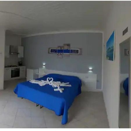 Briciola'S Rooms Porto Cesareo Bagian luar foto
