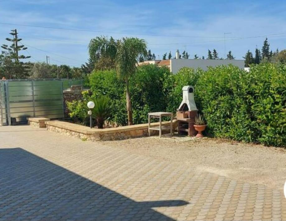 Briciola'S Rooms Porto Cesareo Bagian luar foto