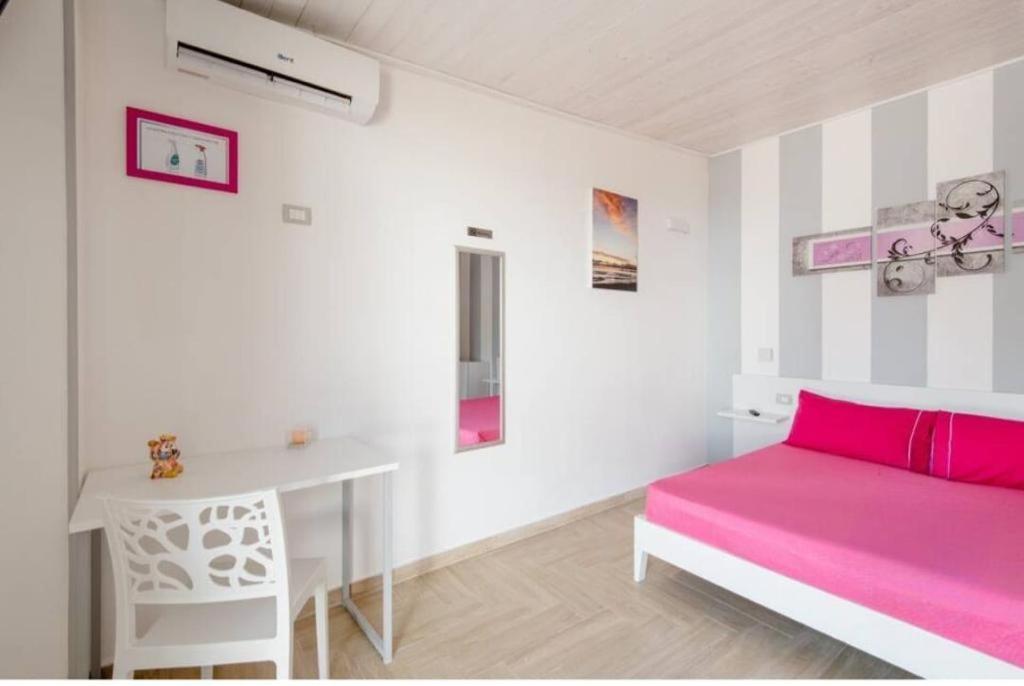 Briciola'S Rooms Porto Cesareo Bagian luar foto