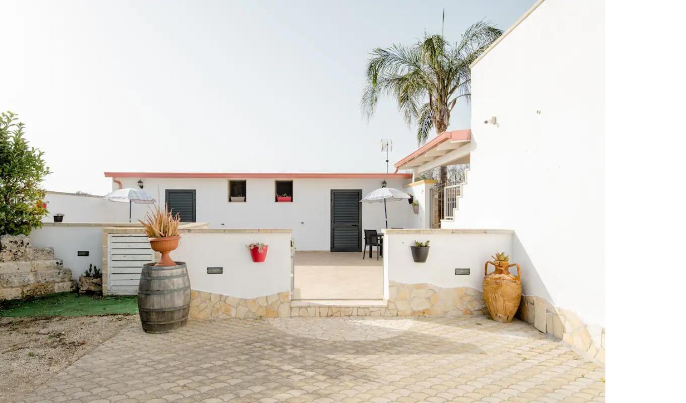 Briciola'S Rooms Porto Cesareo Bagian luar foto